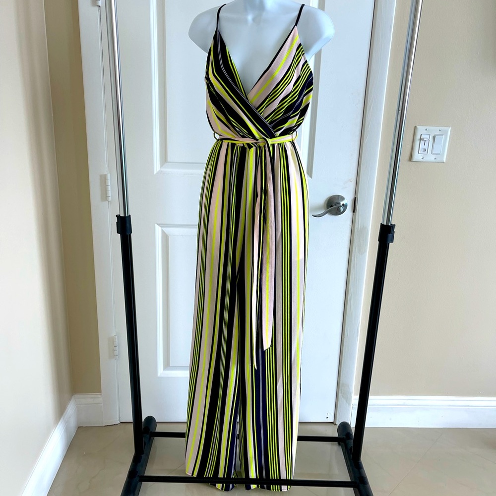 Trk-Colored jumpsuit- Size small